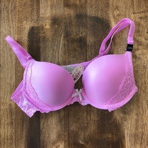 Victoria’s Secret Bra - 32B